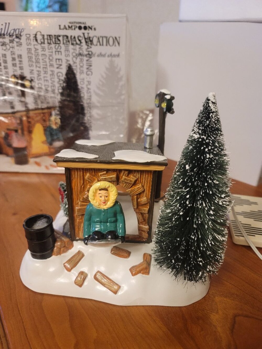Department 56 Christmas Vacation Griswold Sled Shack - NEW IN BOX
